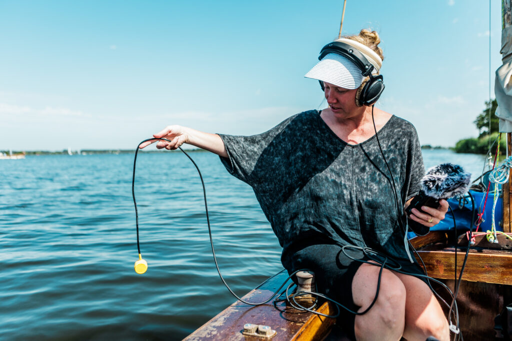 Vivienne Aerts with Hydrophone - photo by Sebastiaan Zoomers
