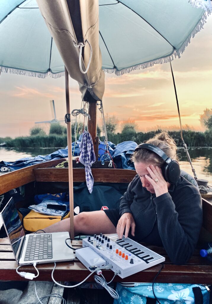 Vivienne Aerts on sailboat