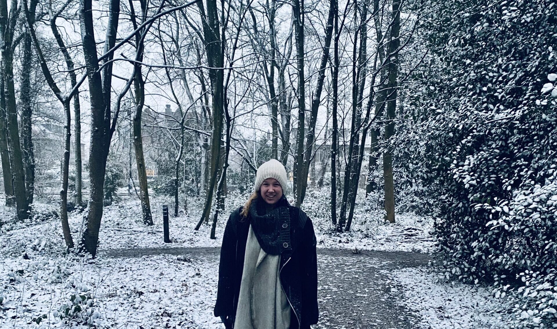 Vivienne Aerts in winter weather